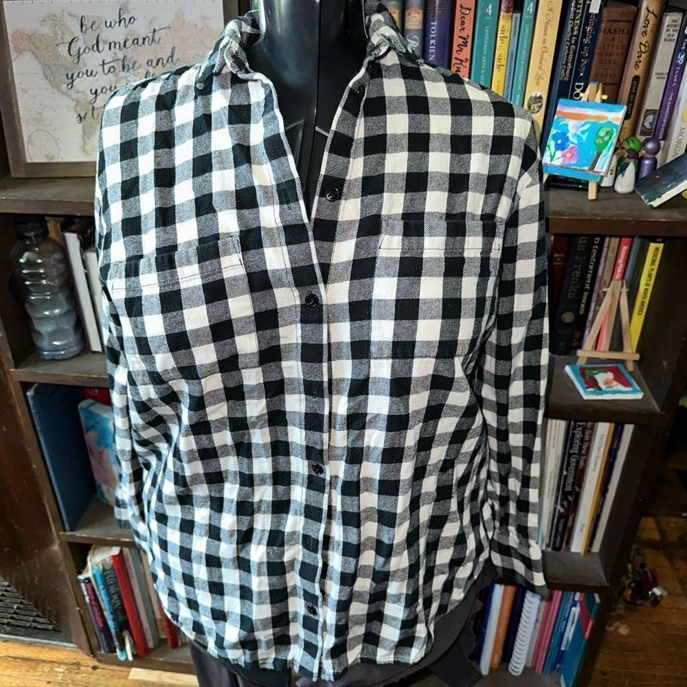 Madewell XS black & white check flannel plaid button down shirt